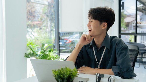 Découvrez pourquoi la location de bureaux fermés à Bordeaux est idéale